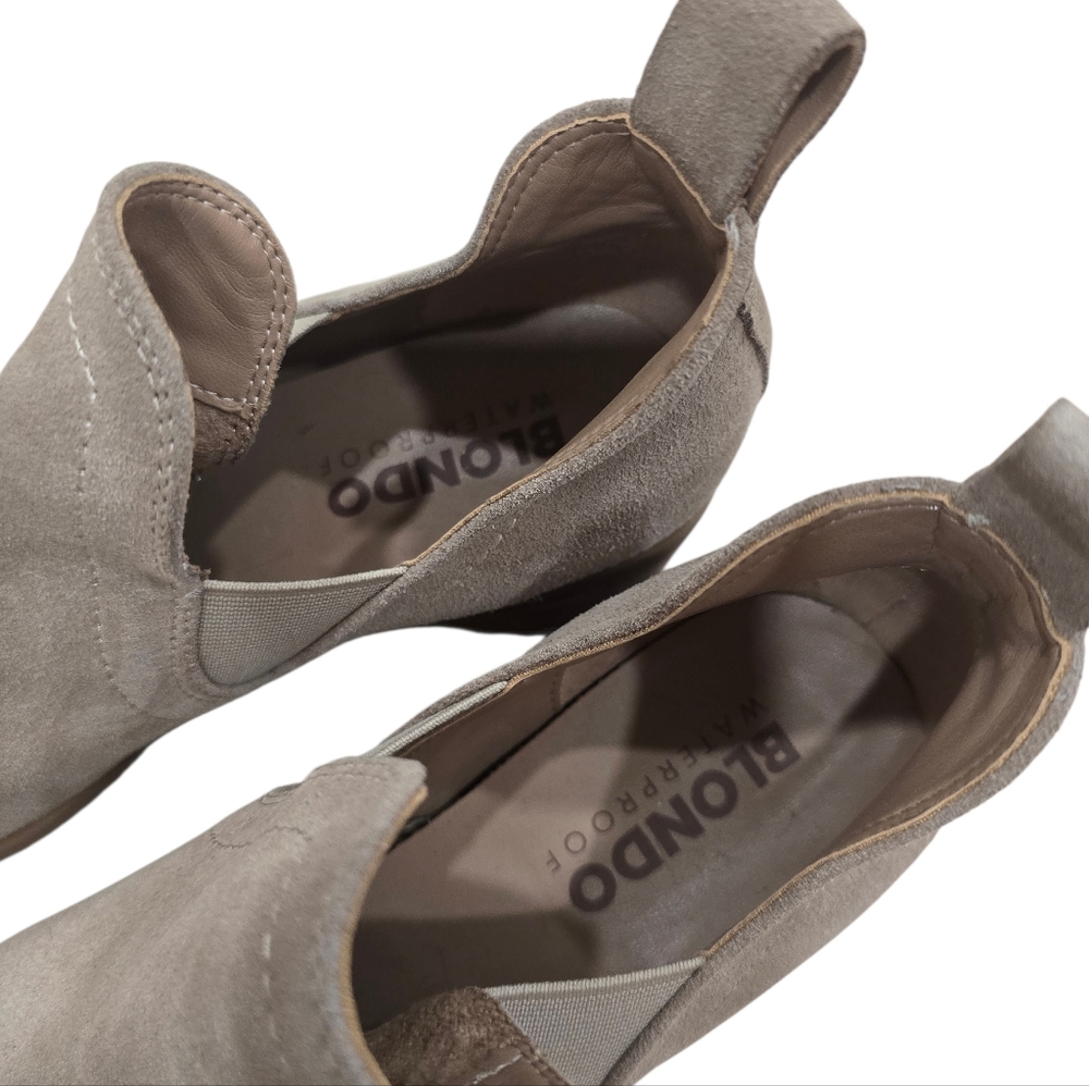 Blondo Sandra Suede Ankle Boots In Sand - Picture 6 of 9